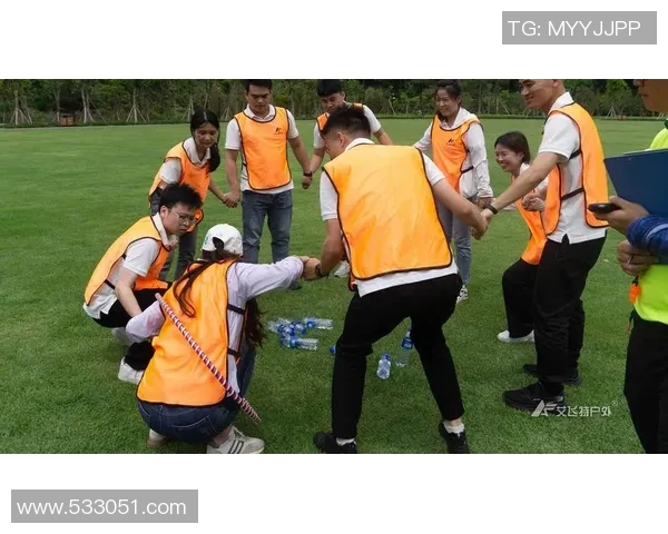 激情四溢的竞赛足球游戏带你体验真实赛场的刺激与挑战