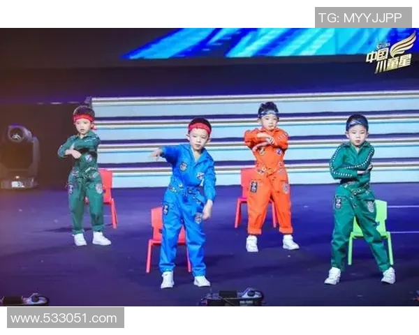 陈敏的街舞人生:从热爱到梦想的深度对话与成长之路 陈敏的街舞人生:从热爱到梦想的深度对话与成长之路